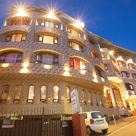 Devi Enterprises - Hotel Khems Ooty Exterior foto